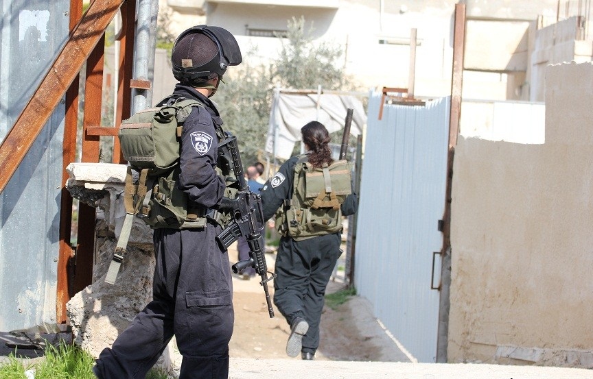 الاحتلال يسلم 15 إخطارا لمبانٍ جنوب نابلس
