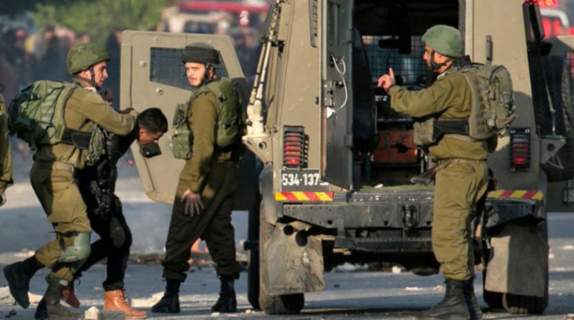 الاحتلال يعتقل 3 مواطنين من الضفة والقدس