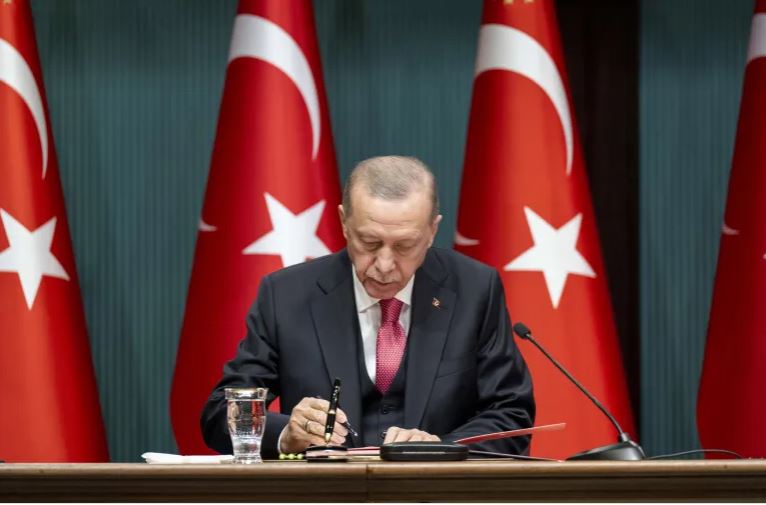 مرسوم أردوغان: الانتخابات الرئاسية في 14 مايو