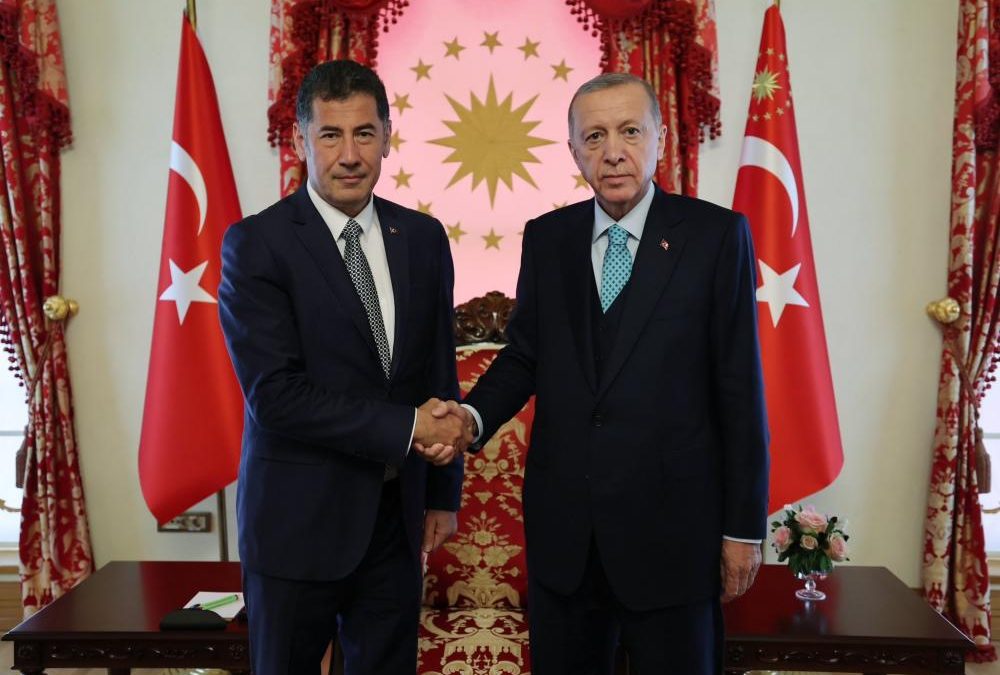 سنان أوغان يعلن دعم أردوغان في جولة الإعادة