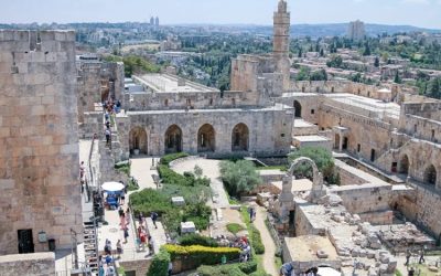 قلعة القدس ومسجدها .. بناء عريق بهوية إسلامية يواجه التهويد