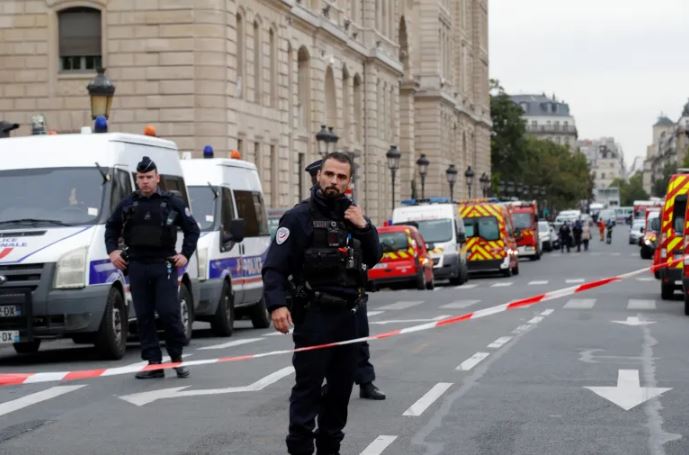 موجة غضب في فرنسا بعد مقتل طفل برصاص شرطي