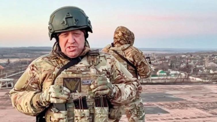 بوتين وصفه بالتمرد المسلح.. قوات فاغنر تسيطر على مدينة جنوب روسيا