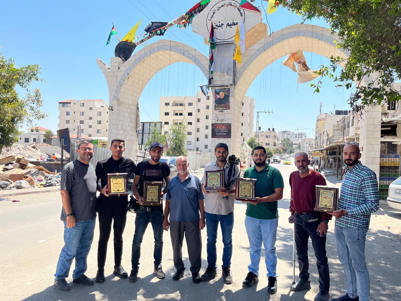 حماس تكرم الصحفيين في جنين لتغطيتهم عدوان الاحتلال