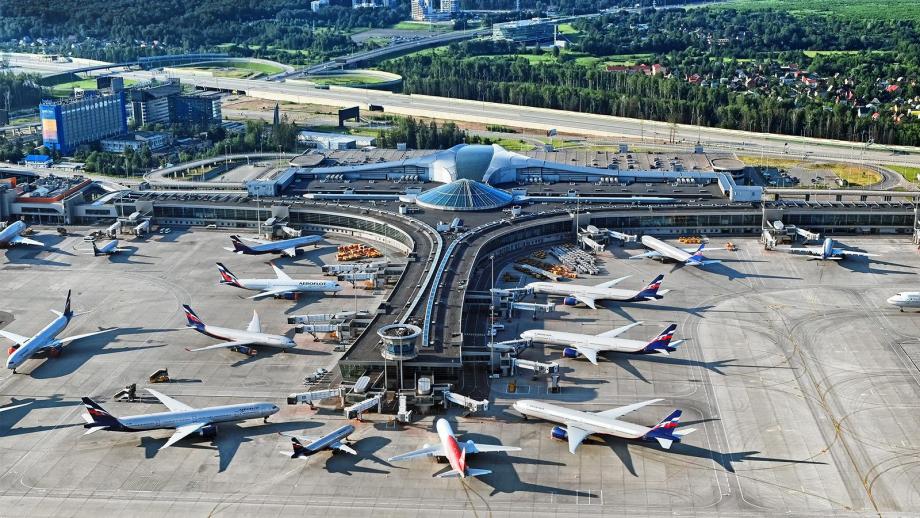 إغلاق جميع مطارات موسكو أمام الرحلات القادمة والمغادرة