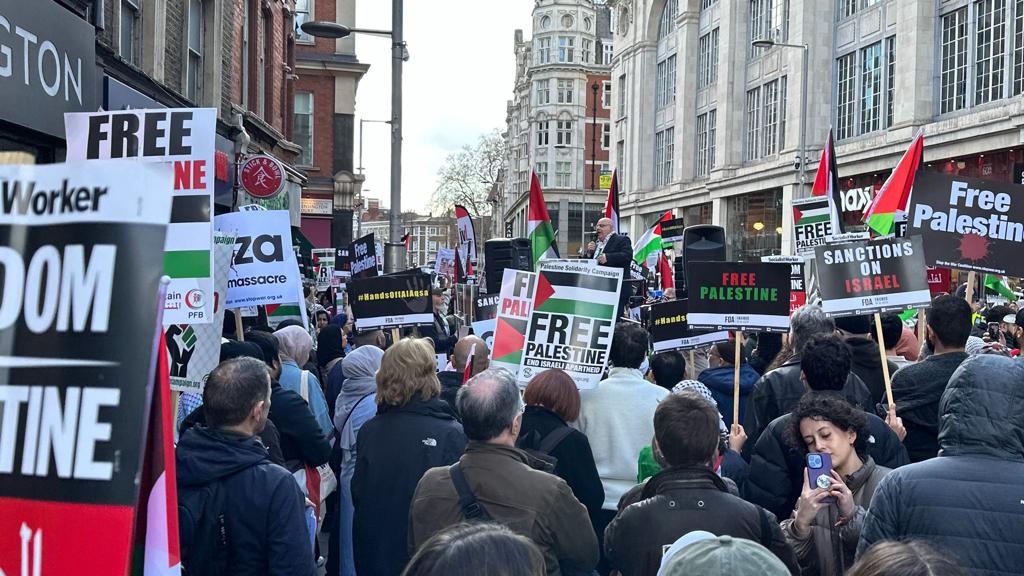 مظاهرة في لندن نصرة لفلسطين