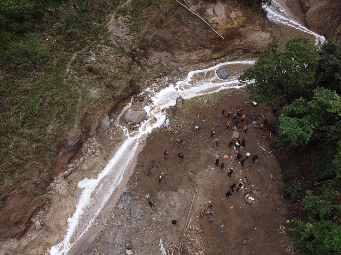 6 قتلى و13 مفقوداً نتيجة فيضان نهر في غواتيمالا