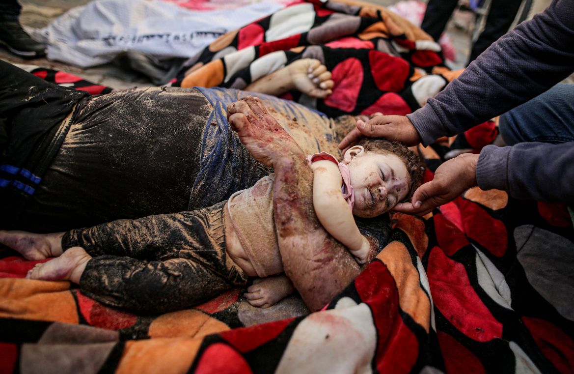 محرقة غزة .. 4651 شهيدًا منهم 1873 طفلاً و1023 سيدة