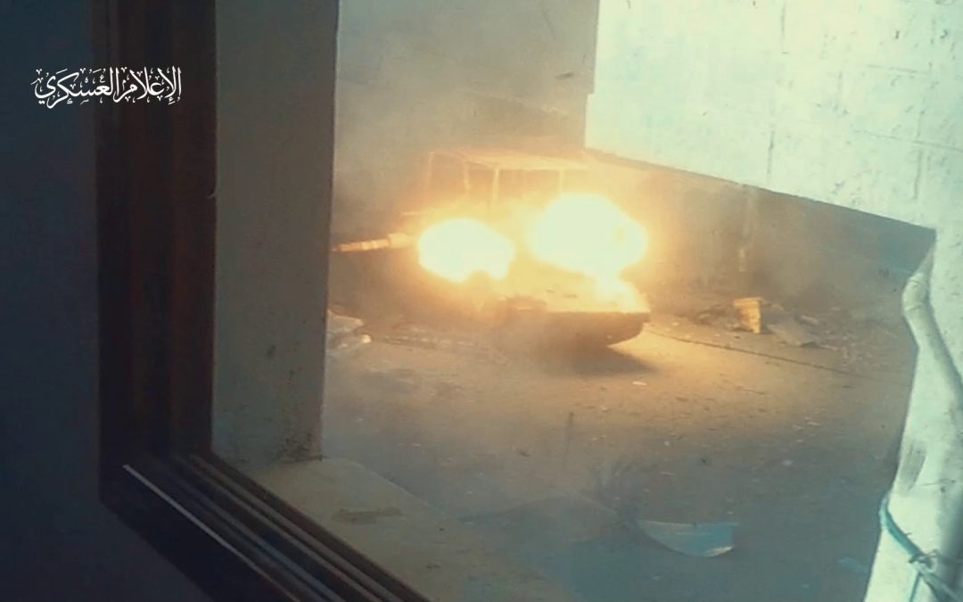 القسام تدك تل أبيب بالصواريخ وتفجر دبابات بمحاور التوغل في غزة