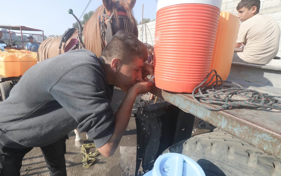 حماس: الاحتلال قطع إمدادات المياه لتهجير المدنيين من منازلهم