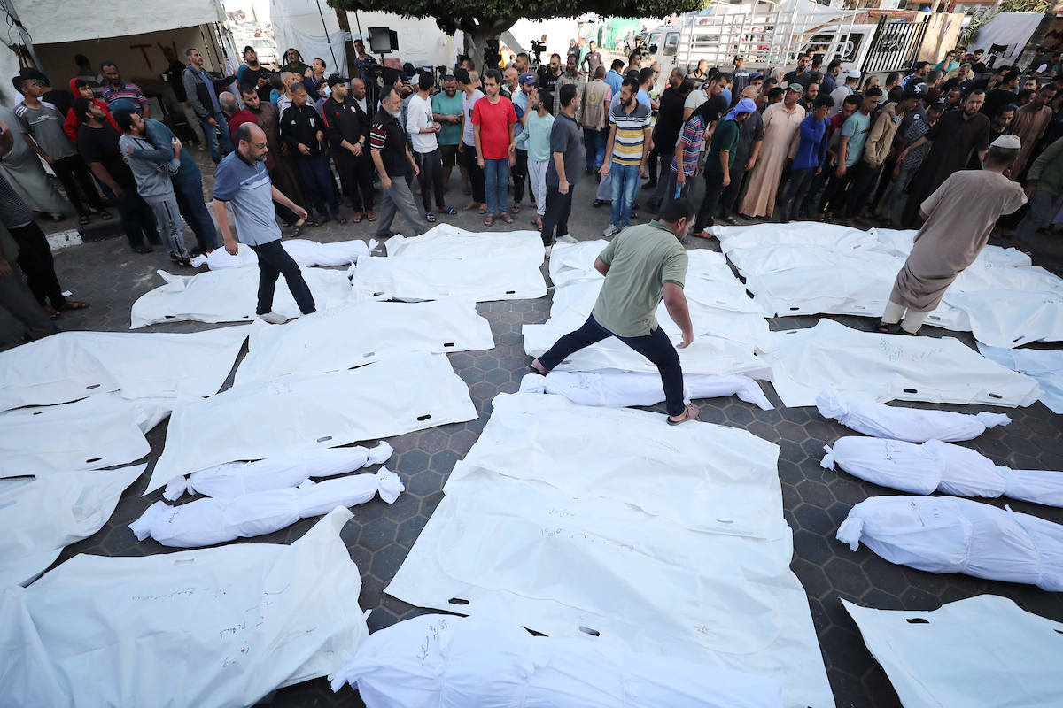 الأورومتوسطي يعد ملفًا أوليًّا يوثق عشرات حالات الإعدام الميداني في غزة