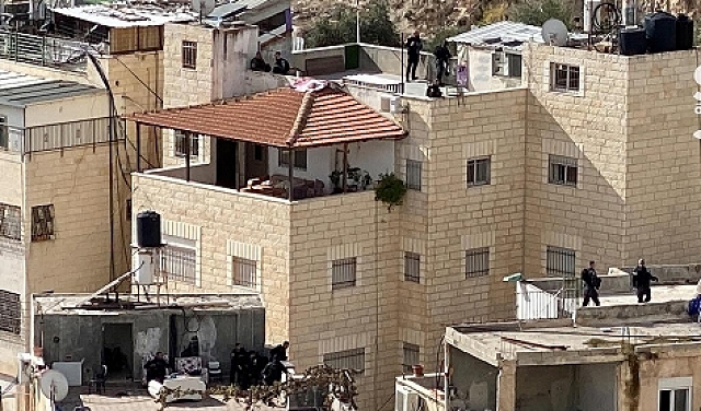 الاحتلال يفجّر منزل الشهيد خيري علقم في القدس