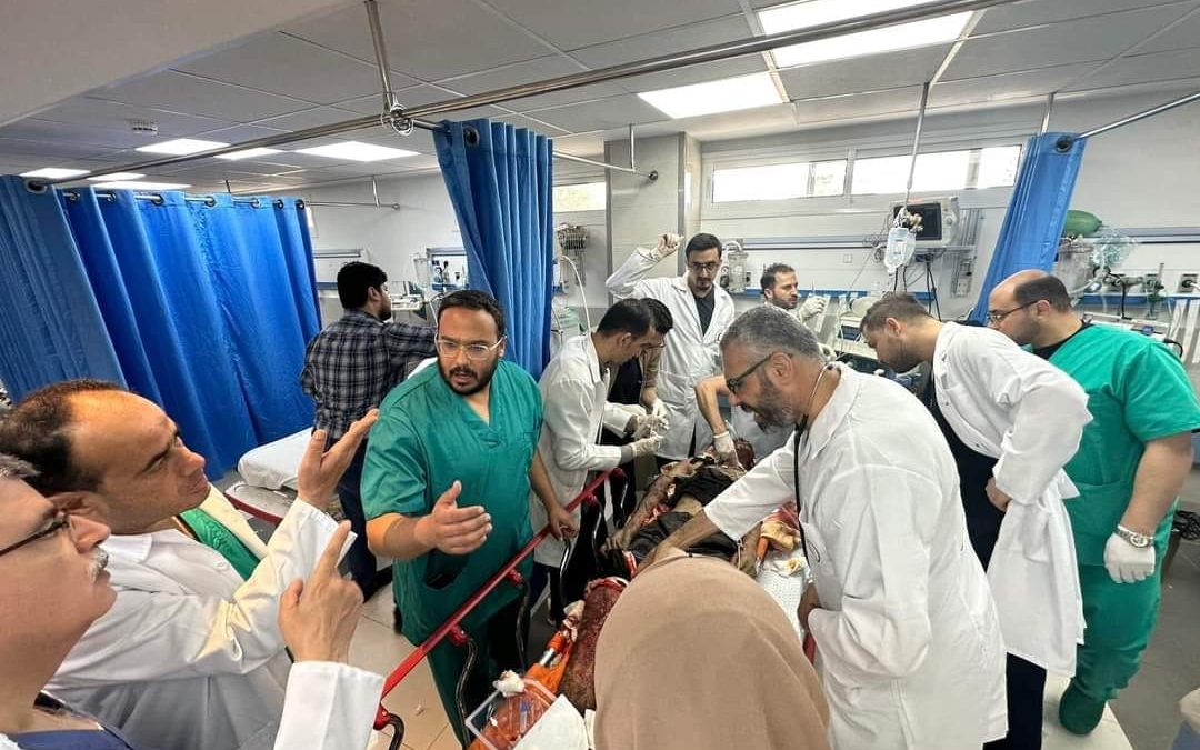صحة غزة: 500 شهيد من الطواقم الطبية منذ بدء العدوان
