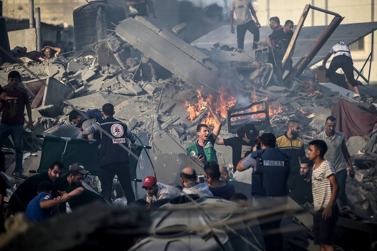 الأورومتوسطي: إسرائيل ترتكب مجازر وحشية في اليوم الأكثر دموية منذ بدء حرب الإبادة بغزة