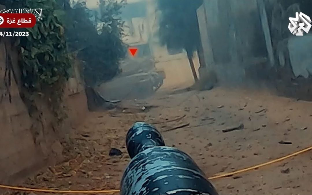 دمروا دبابات بضربات مباشرة.. مشاهد لالتحام مقاتلي القسام مع قوات الاحتلال غربي غزة