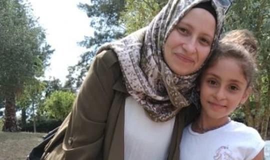 طبيبة فلسطينية محبة للحياة.. جاءت لغزة لعلاج ابنها فكانت الزيارة الأخيرة لهما