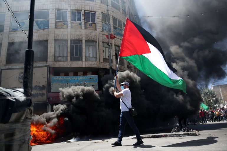 مواجهات ومسيرات في الضفة دعما للمقاومة ونصرة لغزة