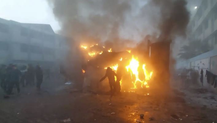 La ocupación bombardea centros de refugio en Gaza con bombas incendiarias