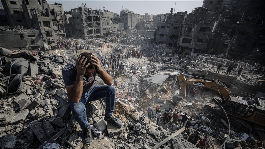 تحقيق صحفي: الاحتلال استخدم أضخم قنبلتين لديه لارتكاب أكبر مجزرة دموية بغزة  