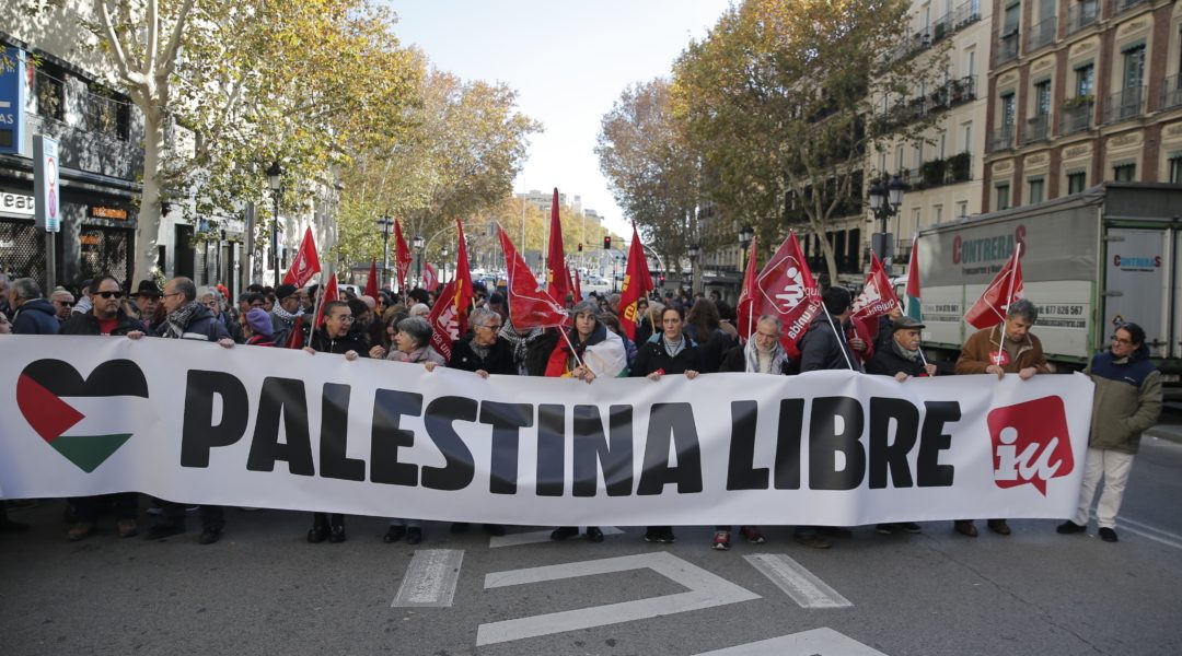 مظاهرات تعم إسبانيا دعماً لفلسطين وتطالب الحكومة بالضغط على الاحتلال لوقف