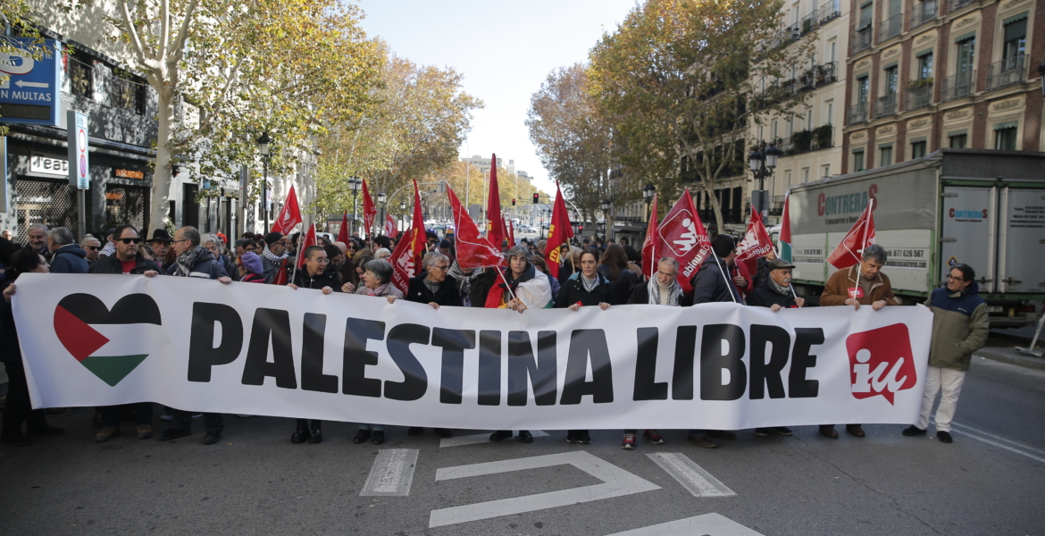 مظاهرات تعم إسبانيا دعماً لفلسطين وتطالب الحكومة بالضغط على الاحتلال لوقف