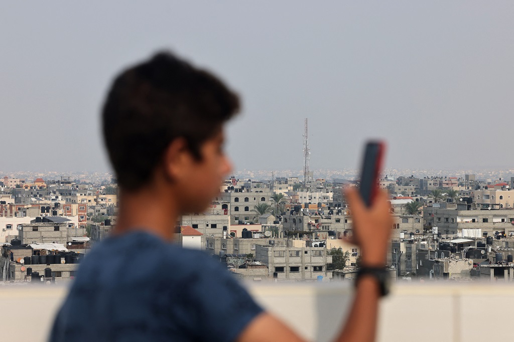 انقطاع الاتصالات في غزة