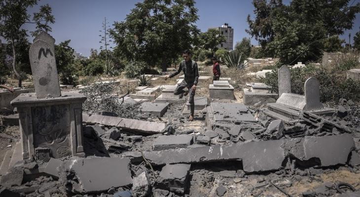 الاحتلال ينبش 1100 قبر في غزة ويسرق 150 من جثامين الشهداء