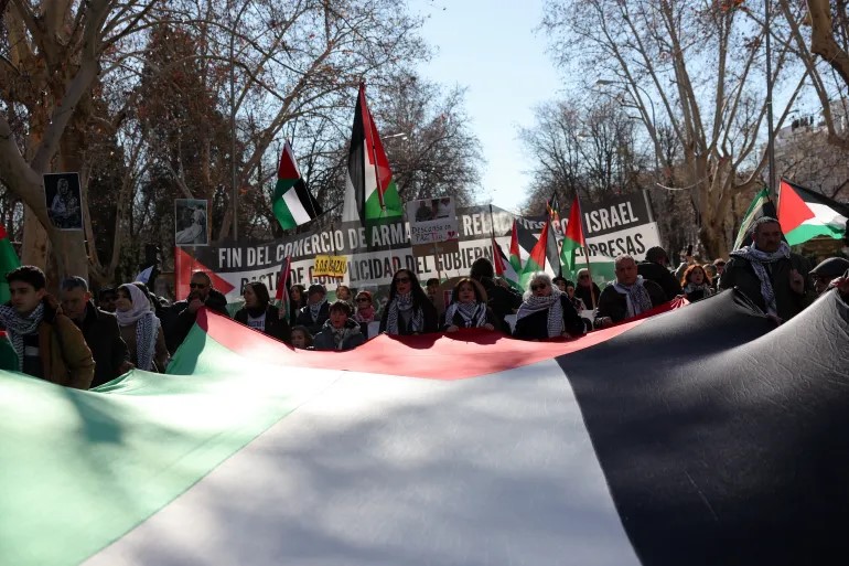 تظاهرات حاشدة في مدن أوروبية تضامنا مع غزة