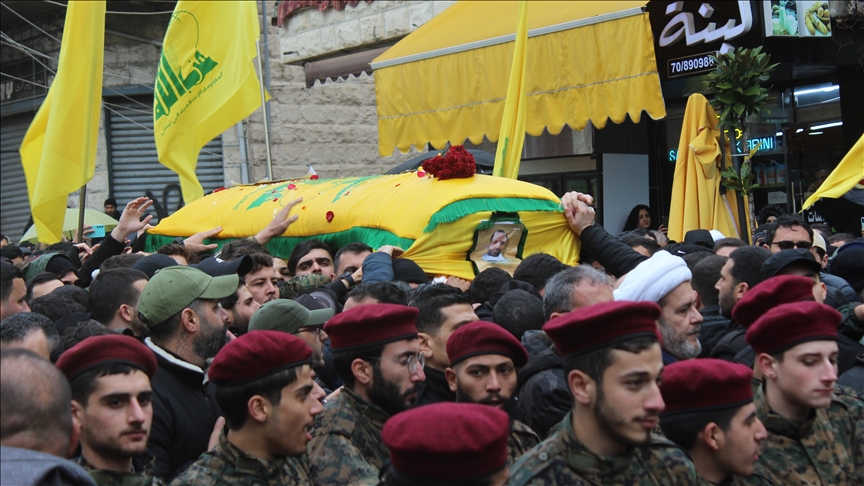 استشهاد عنصر من حزب الله ومسعفين بعدوان الاحتلال جنوب لبنان