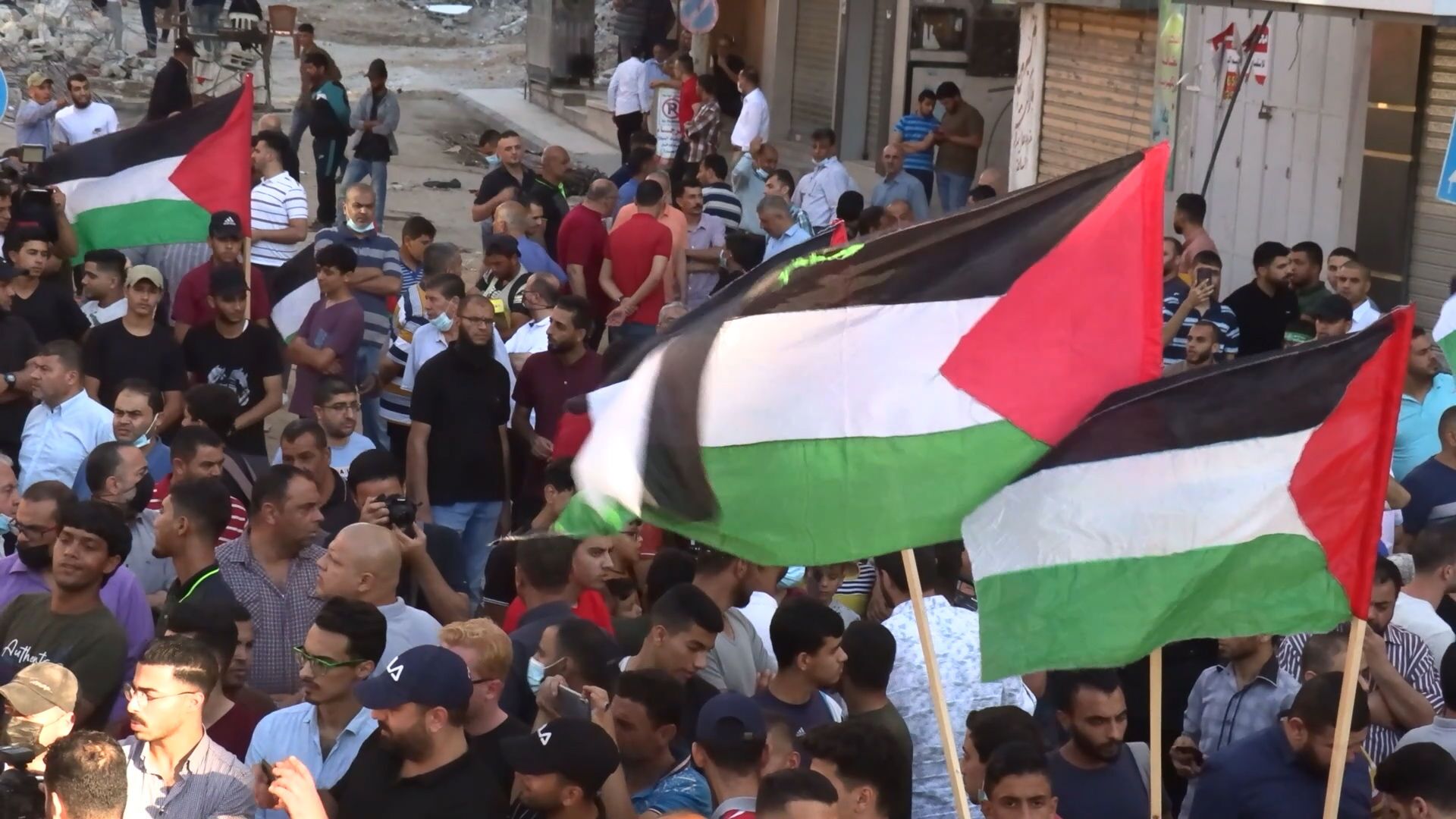 مسيرات جماهيرية في الضفة الغربية إسنادا للمقاومة وغزة
