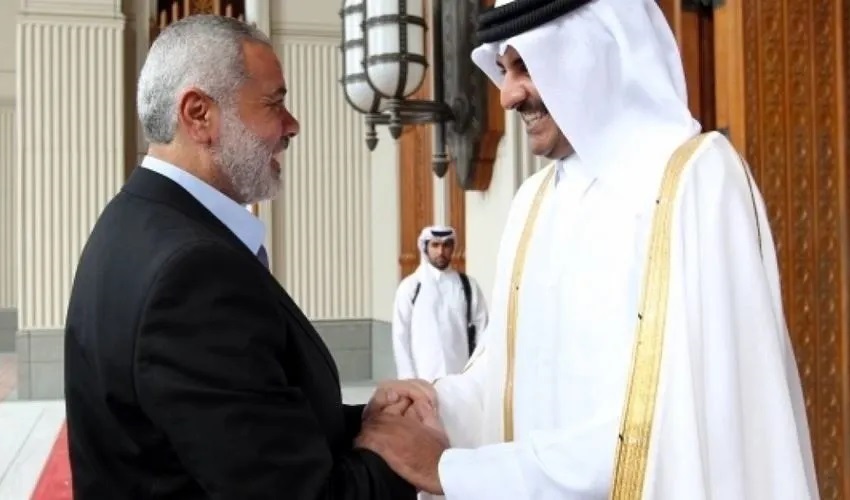 أكد دعم قطر للشعب الفلسطيني.. الأمير تميم يبحث مع هنية جهود وقف الحرب في غزة