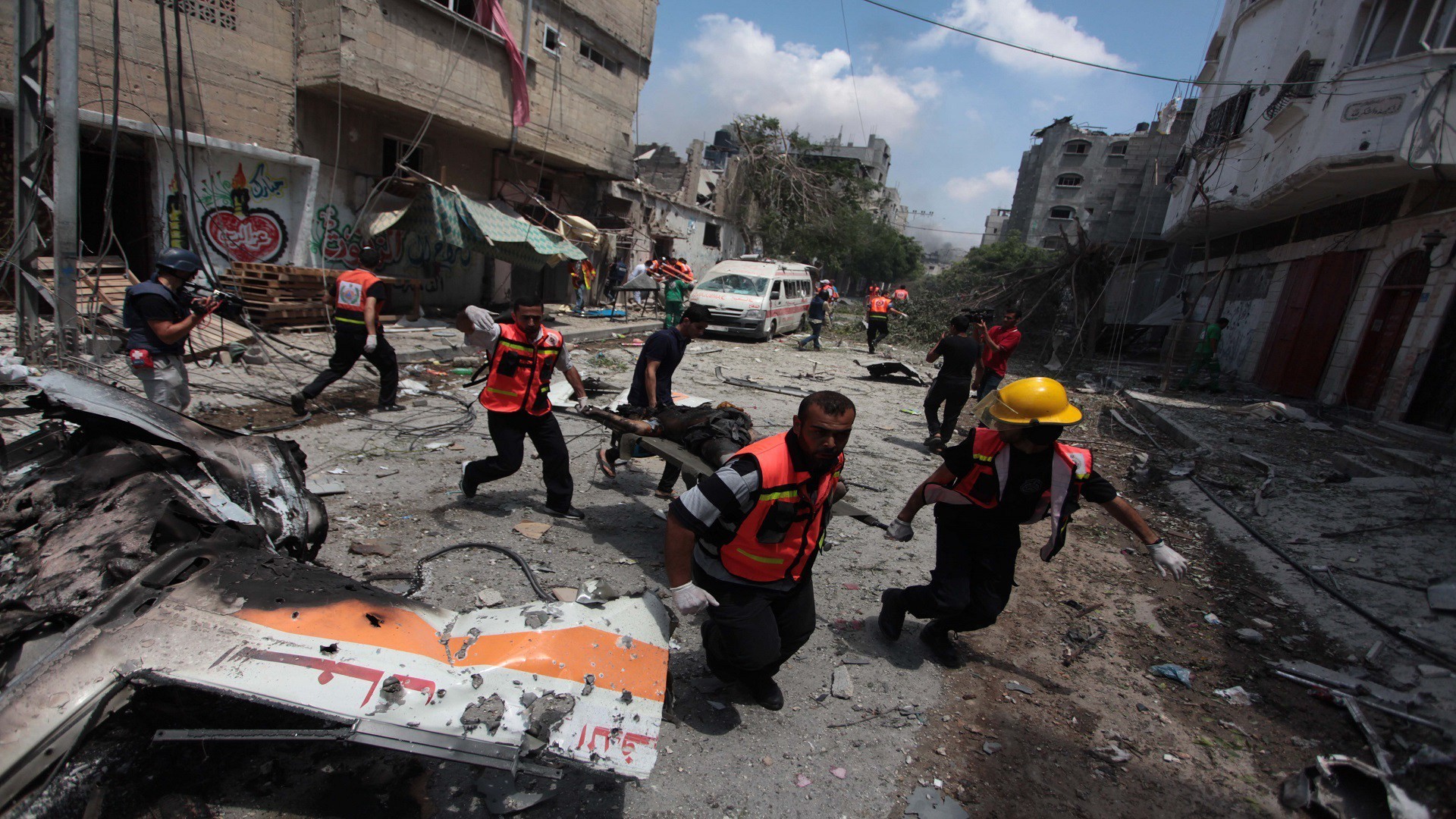 “الصحة”: 164 شهيدًا و200 جريح في غزة بمجازر الاحتلال خلال الـ 24 ساعة الماضية