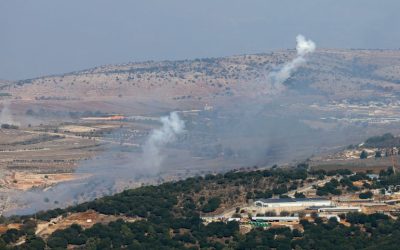 مقتل جندي إسرائيلي وإصابة 11 بهجوم لحزب الله من جنوب لبنان