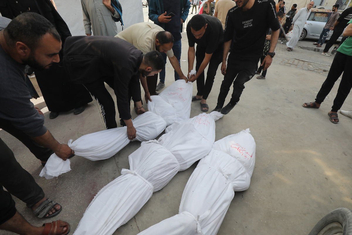 60 شهيدًا و140 إصابة بعدوان الاحتلال بـ 24 ساعة في غزة