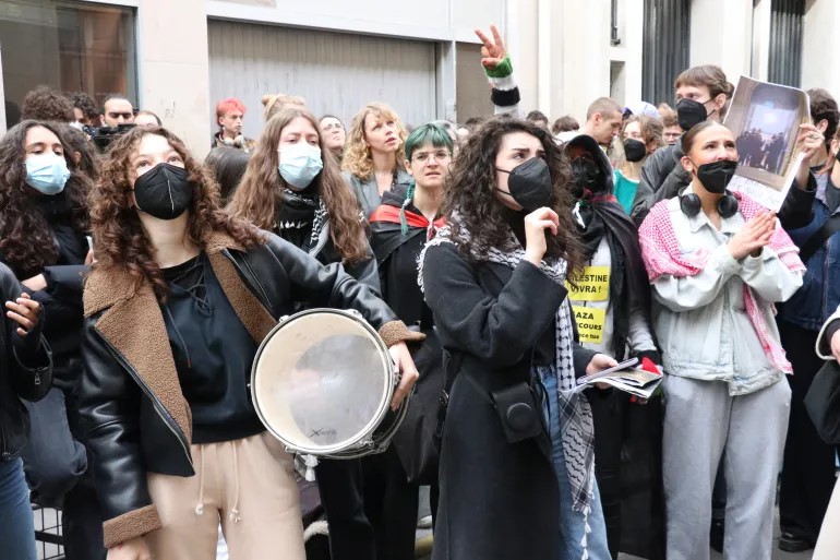 مظاهرات طلابية في جامعة باريس احتجاجاً على حرب الإبادة في غزة