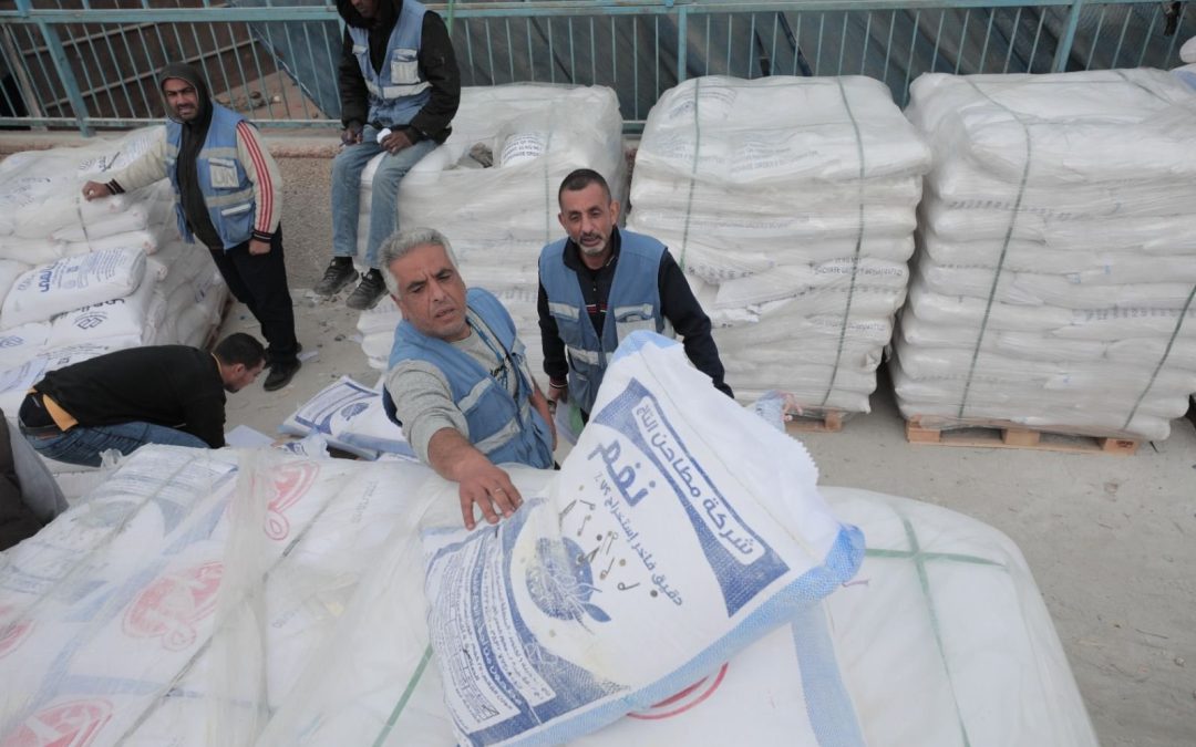الأمم المتحدة تعلن استئناف تسليم المساعدات ليلا في قطاع غزة