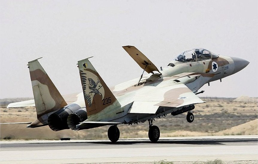 جيش الاحتلال يستدعي جنود الاحتياط لتعزيز الدفاع الجوي