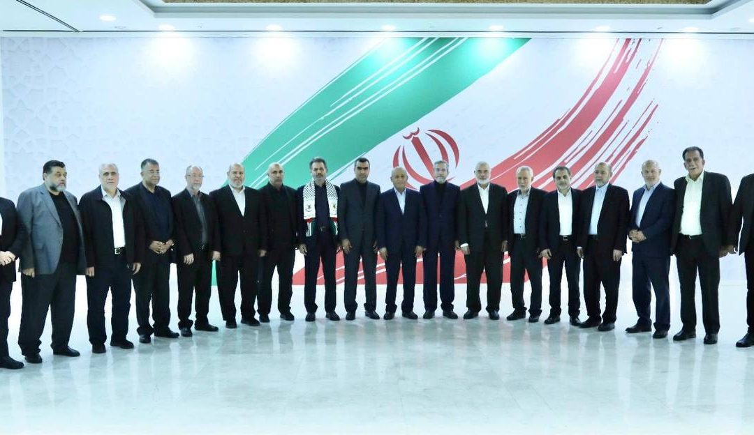 هنية وقادة الفصائل يلتقون وزير الخارجية الإيراني الجديد في طهران