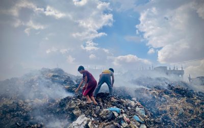 أونروا تحذر من تراكم أكثر من 330 ألف طن من النفايات بمناطق سكنية بغزة
