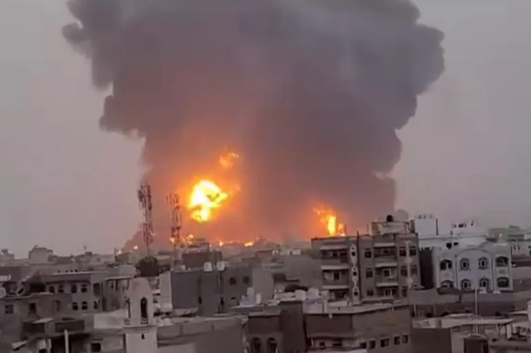 حماس تدين العدوان الغاشم على اليمن