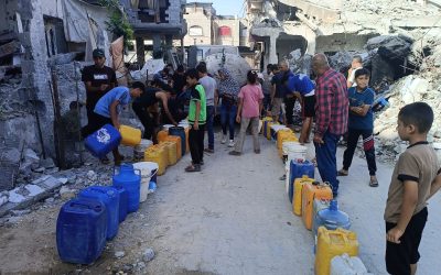 الحصول على المياه.. معركة يومية أخرى يخوضها الناس في غزة
