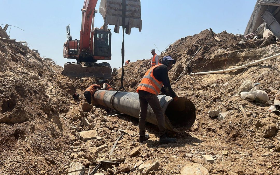 سلطة المياه تعلن إصلاح خط المياه الناقل لشمال قطاع غزة