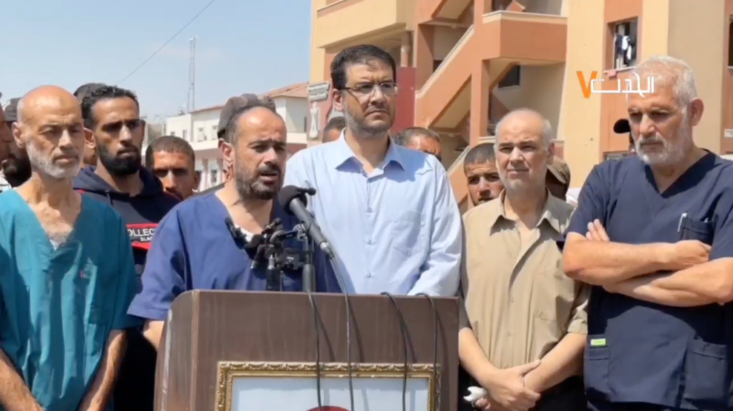 بعد الإفراج عن مدير مستشفى الشفاء.. قادة الاحتلال يتبادلون الاتهامات