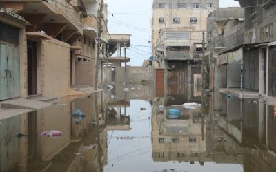 بلدية غزة: الاحتلال يدمر 126 آلية و60 بئرًا وتكدس النفايات يزيد انتشار الأوبئة
