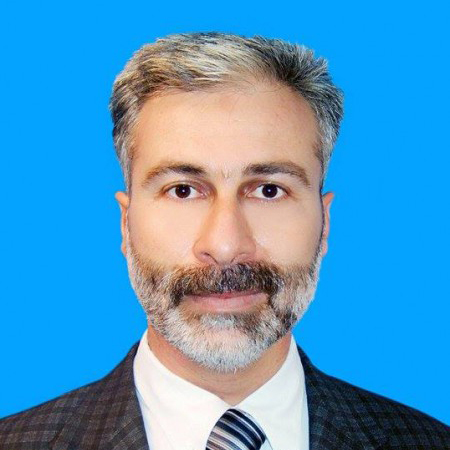نتنياهو متَّهمٌ داخليّاً ومطلوبٌ دوليّاً