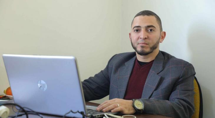 استشهاد الصحفي محمد قريناوي وعائلته بقصف إسرائيلي على البريج