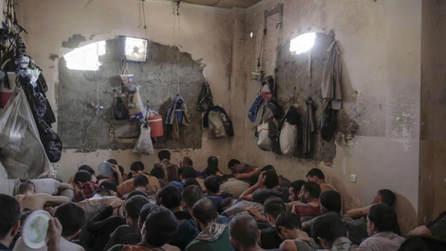 مجموعة فلسطينيي سوريا تؤكد الإفراج عن عشرات المعتقلين من السجون السورية