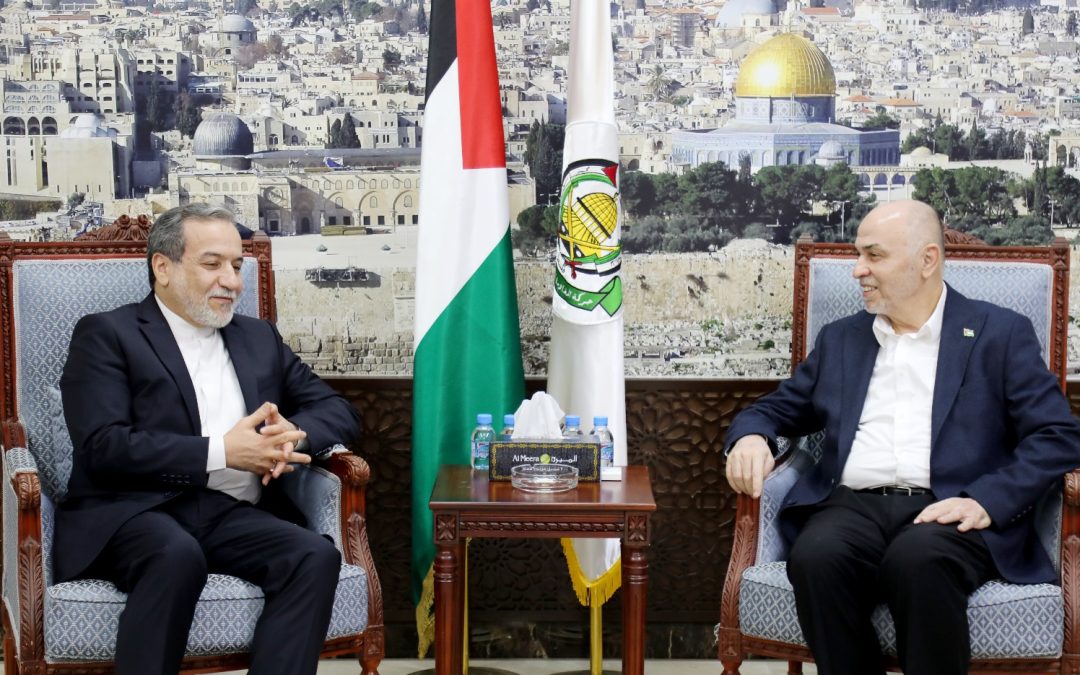 وفد قيادي من حماس يلتقي وزير الخارجية الإيراني