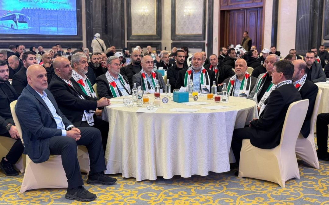 حماس تستقبل الأسرى المحررين المبعدين خارج فلسطين في القاهرة