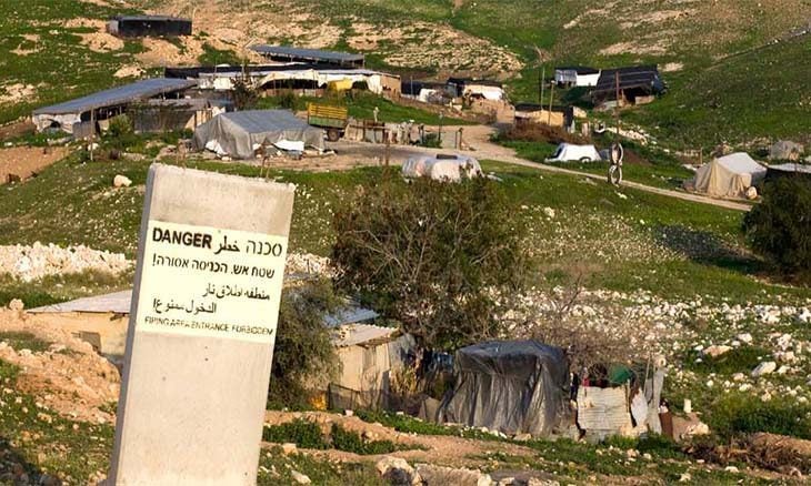 مستوطنون يضعون كرفانات على أراضي المواطنين شمال طوباس